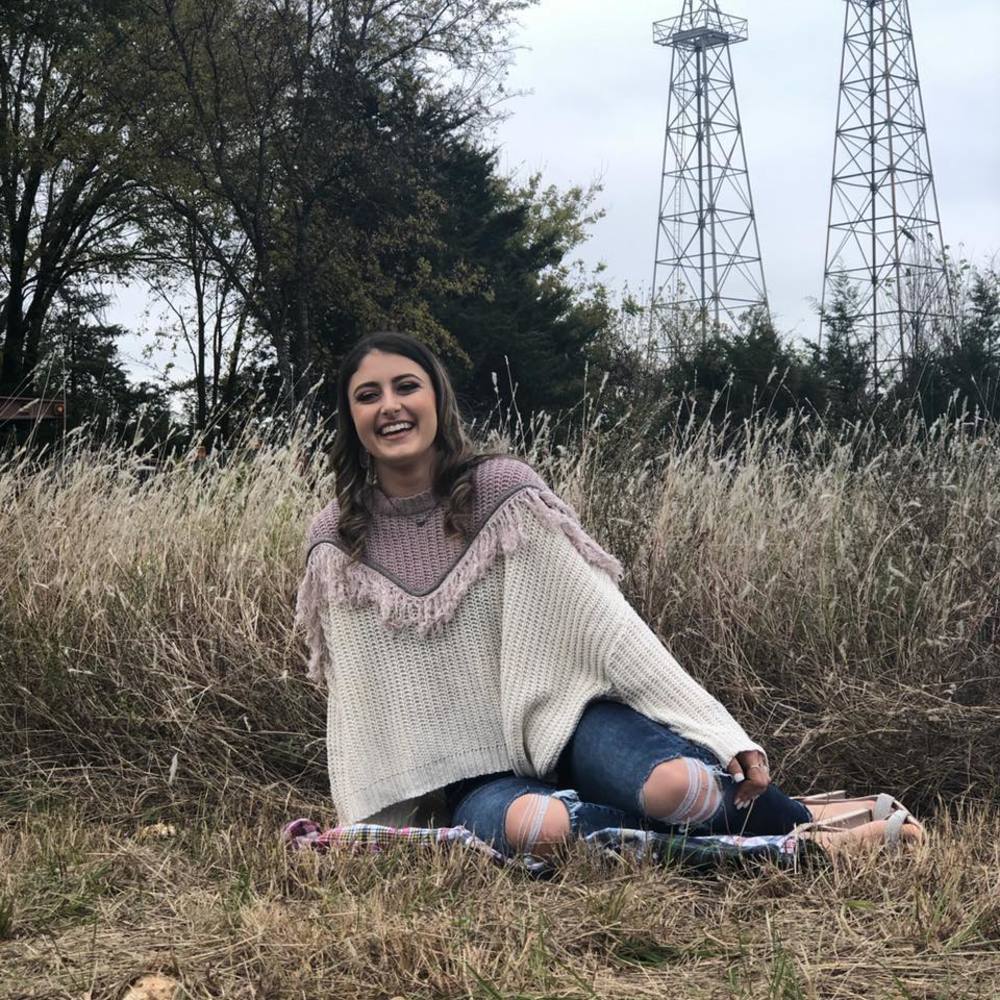 Meet your Posher, Lauren